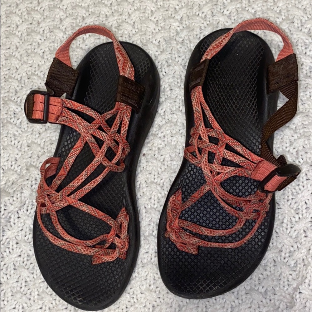chacos pink